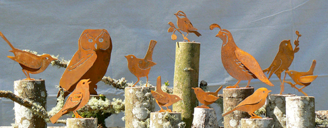 Elegant Garden Design Rusty Bird Silhouettes