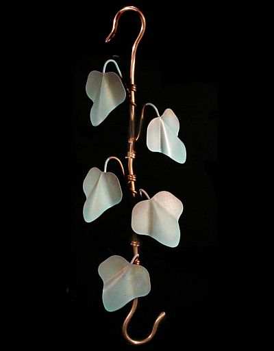Copper Ivy Leaf Hanger 12"