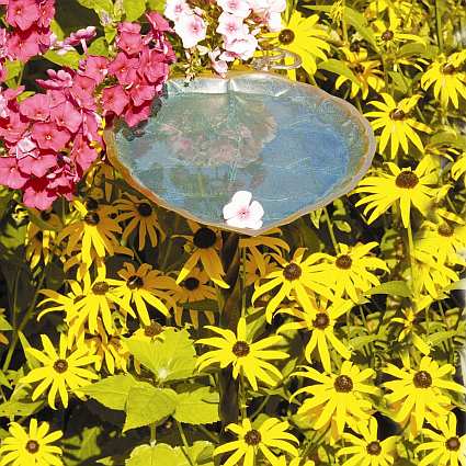 Achla Aspen Leaf Birdbath