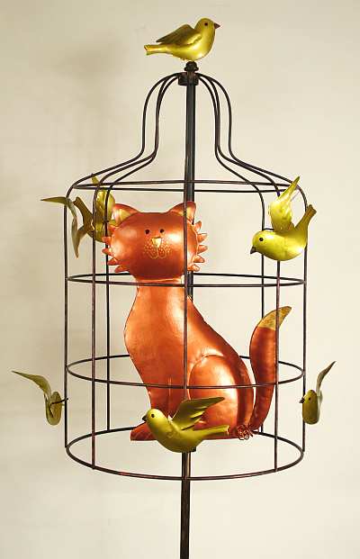 Garden Store on Kinetic Garden Sculpture Puts The Fun Into Functional And Delight