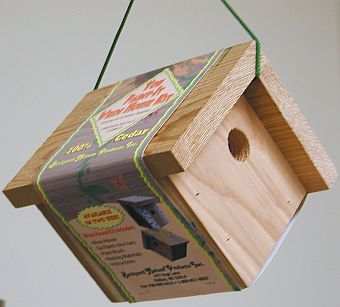 Country Basic Angled You-Paint-It Wren House Kit