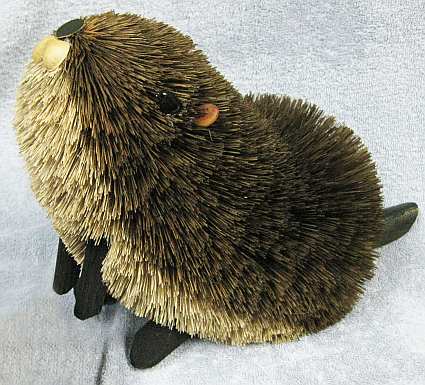Brushart Bristle Brush Animal Beaver Brown 14"