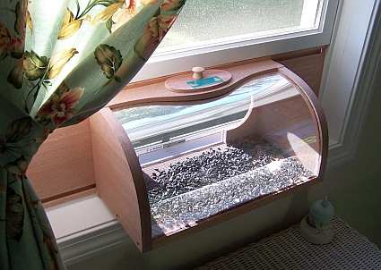 Conservation Bread Box In-House Feeder w/Mirror
