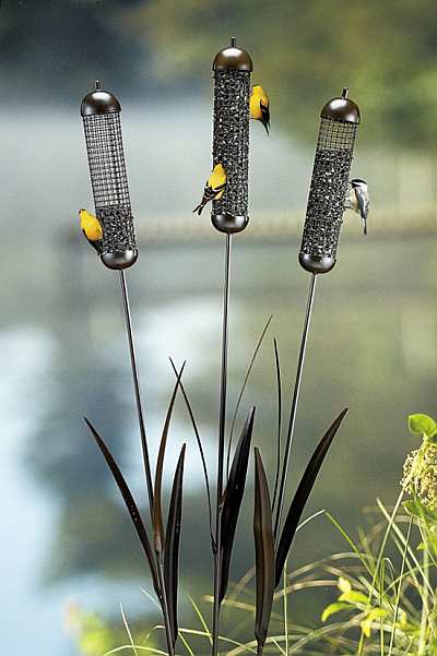 Cattail Wire Mesh Stake Feeder Set of 3