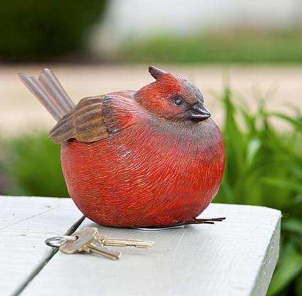 Cardinal Portly Key Hider Medium