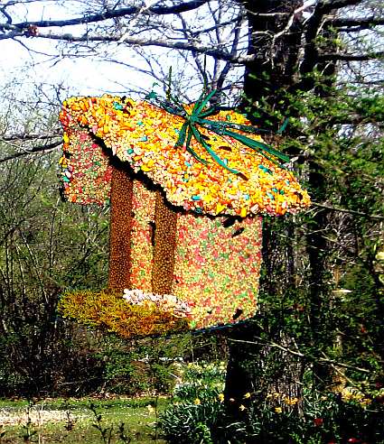 Beauty Shop Edible Birdhouse