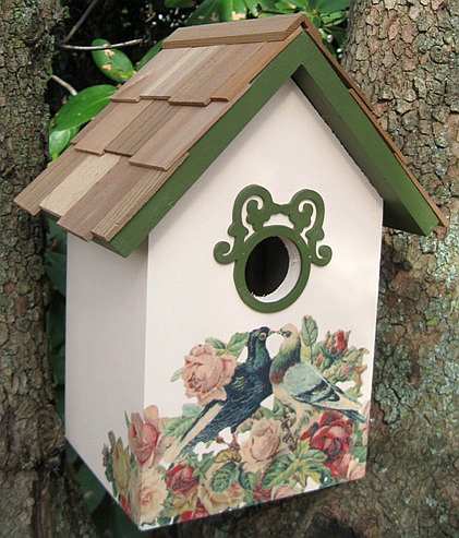 Victorian Print Cottage Birdhouse Love Doves/Olive