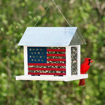 Avant Garden Patriot Bird Feeder