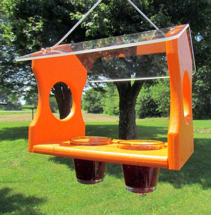 Songbird Recycled Poly Oriole Feeder