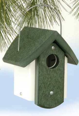 Recycled Plastic Wren/Chickadee House