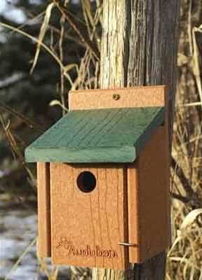 Going Green Recycled Plastic Wren House