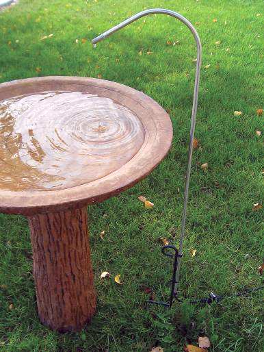 Stainless Steel Pedestal Bird Bath Dripper