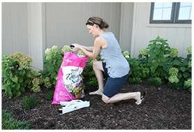 Handy Camel Bag Clip For Home and Garden