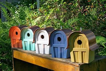 Twitter Junction Bird House is available in Redwood, Turquoise, White, Blue and Yellow colors