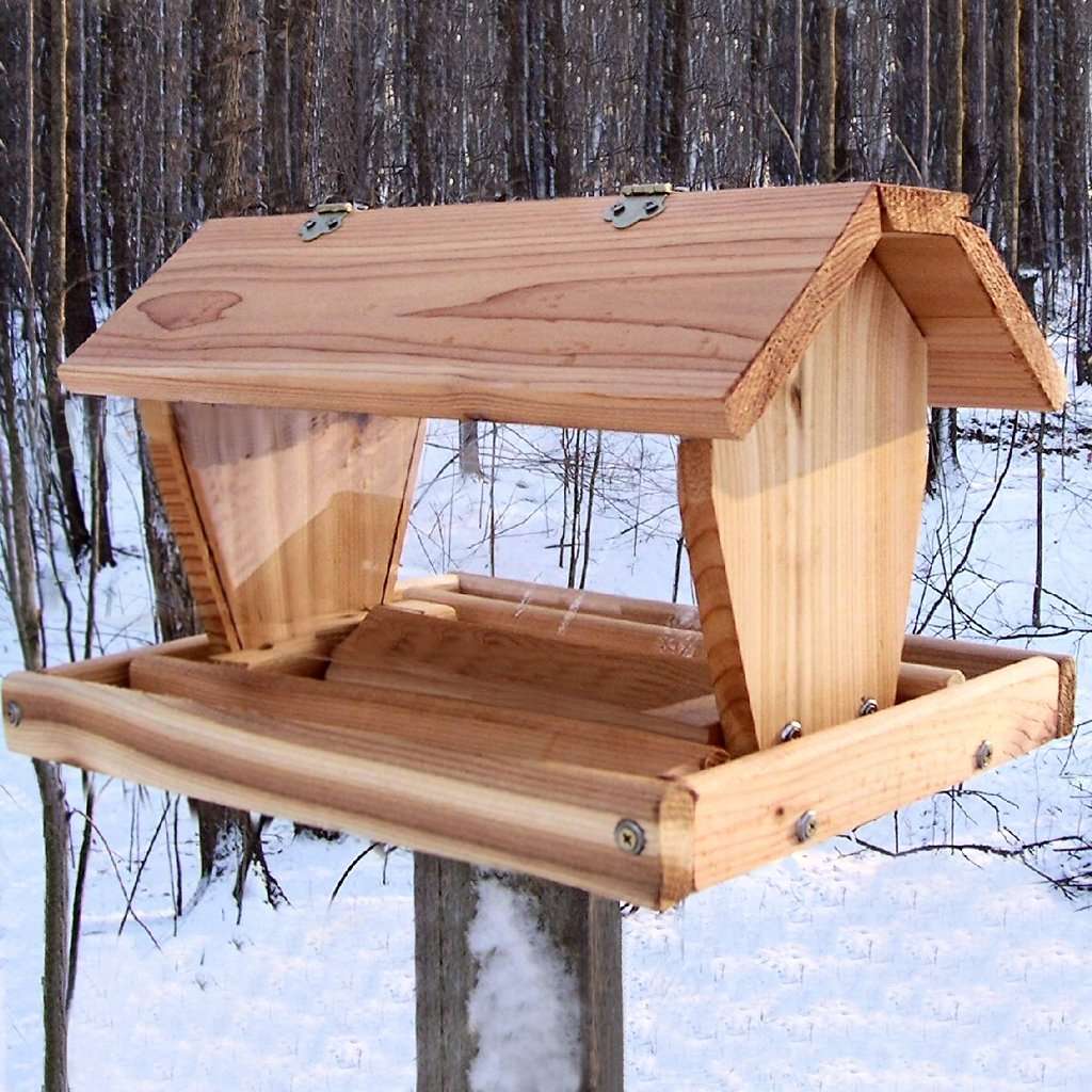 Cedar Select Medium Post Mount Hopper Feeder