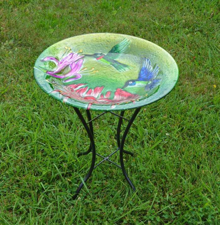 Embossed Fluttering Hummingbirds Birdbath w/Stand