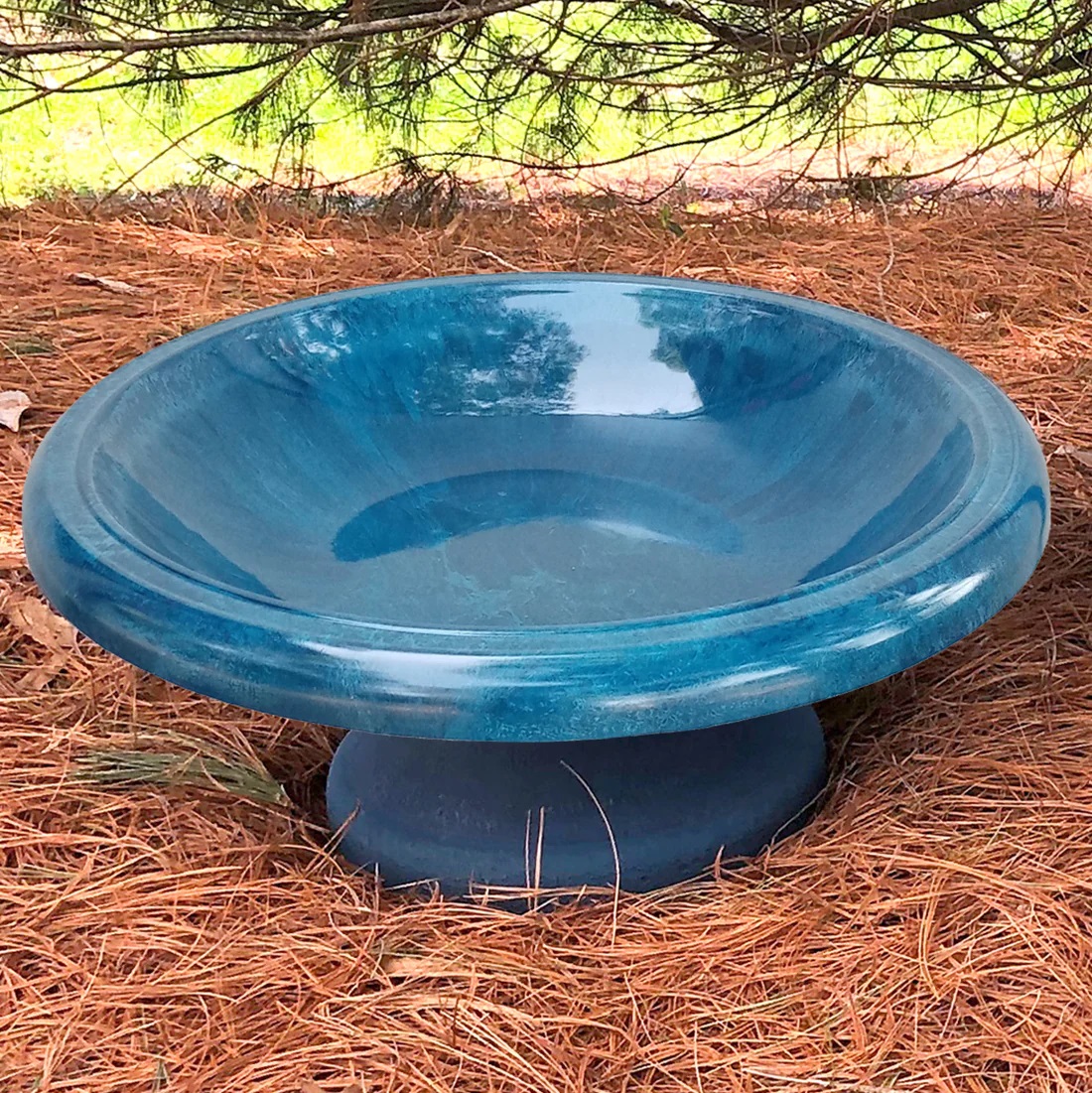 Tierra Fiber Clay Bird Bowl w/Small Base Blue