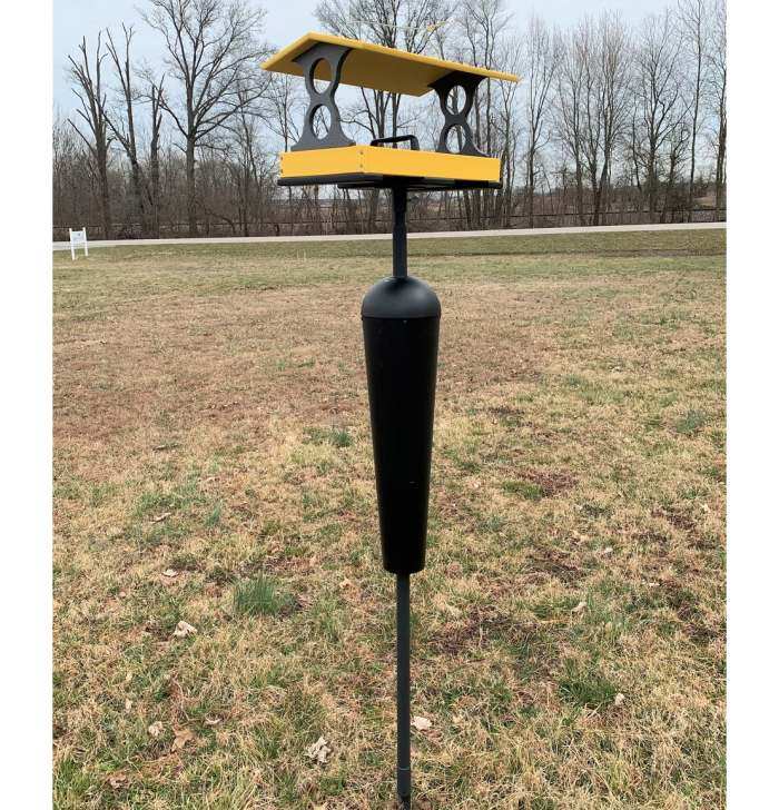 Yellow/Gray Large Fly Thru Bird Feeder and Denali Squirrel Proof Pole System 