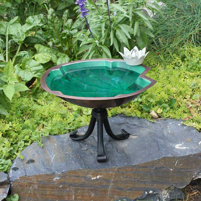 Achla Lily Pad Birdbath w/Tripod Stand