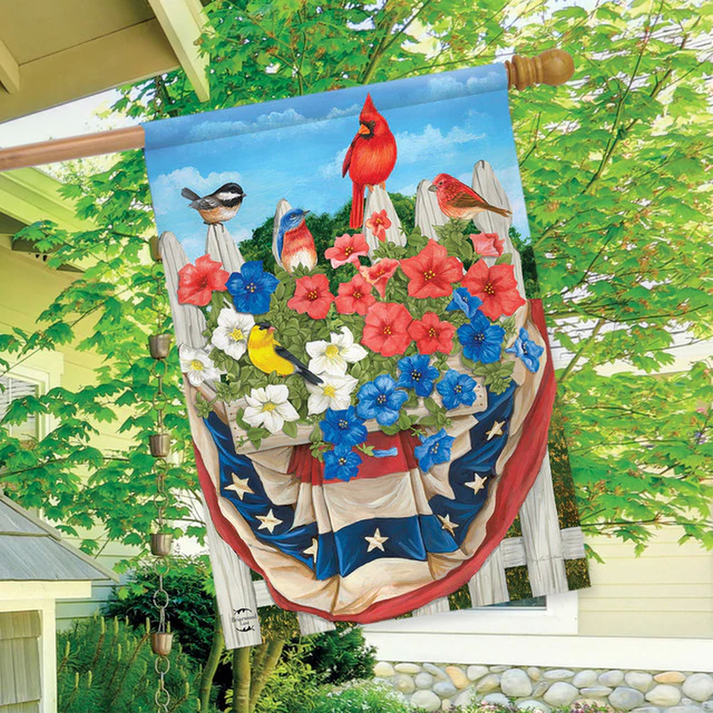 Briarwood American Birds House Flag