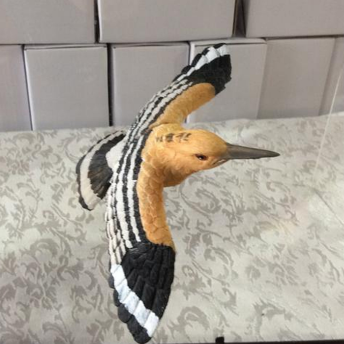 Hooper Woodpecker Fly Through Window Magnet