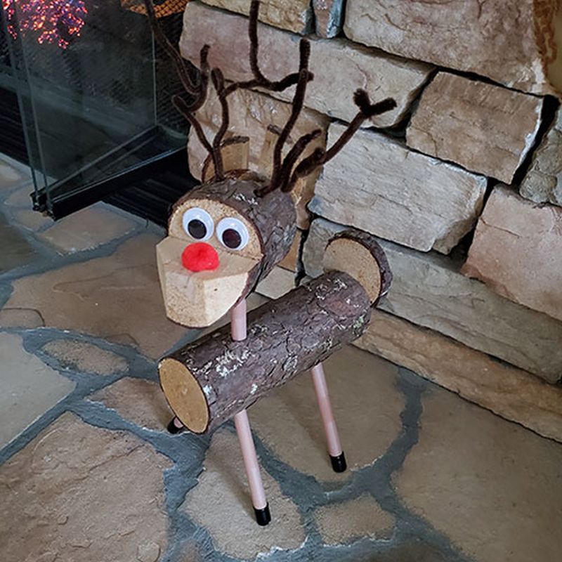 EZ-DIY Cedar Reindeer Statue Kit