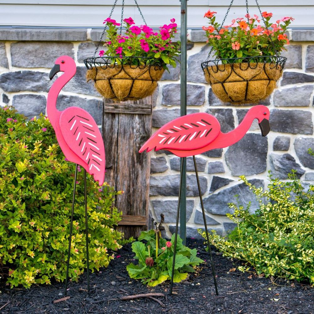 Yard Birds Garden Sculpture Stake Flamingo