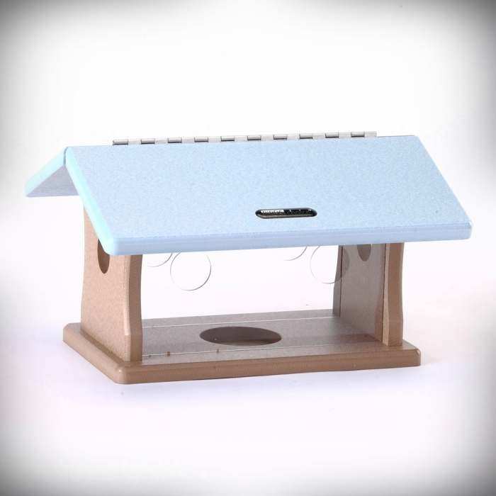 Second Nature Recycled Plastic Bluebird Feeder