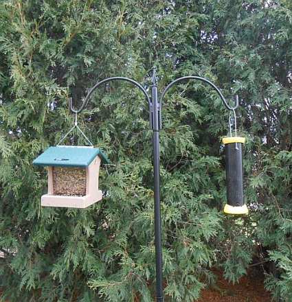 Second Nature 2-Arm Bird Feeder Pole Kit