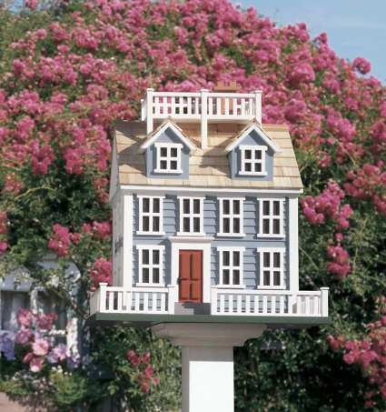 Nantucket Colonial Birdhouse