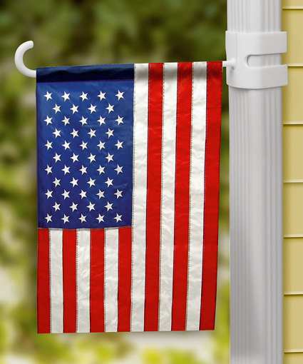Connect-A-Clip Kit with U.S.A. Garden Flag