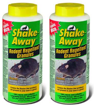 Shake-Away Fox/Bobcat Urine Powder for Rodents 2/P