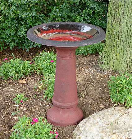 Tierra Garden Red Fiber Clay Birdbath w/Pedestal