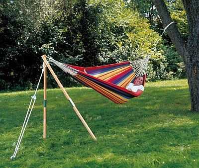 Madera Stand with Hammock Attached to Tree