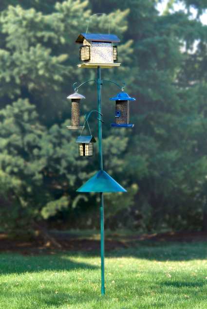 Stokes Select Wrap-Around Squirrel Baffle Green 15"