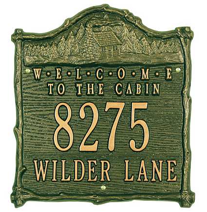 Cabin Welcome Personalized Wall Plaque Green/Gold